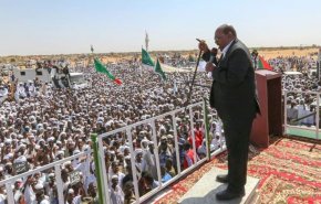 البشير يغازل الريف السوداني والاحتجاجات تستعر في المدن