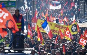 اتحادیه‌های کاری فرانسه هم وارد کارزار اعتراضات ضددولتی شدند