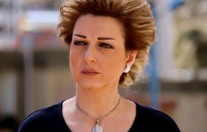 بالصور..هذه حقيقة وفاة الفنانة السورية نادين خوري!
