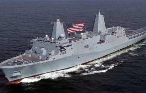 قائد سلاح البحرية الأمريكية يحث على توجيه ضربة عسكرية ضد روسيا