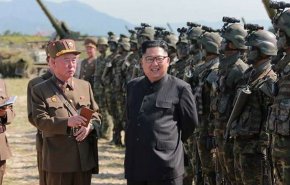 الزعيم الكوري الشمالي یدعو الجيش للمساهمة في التنمية الاقتصادية