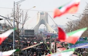 شعارهای راهپیمایی یوم‌الله ۲۲ بهمن اعلام شد/ مسیرهای ۱۲گانه راهپیمایی در تهران