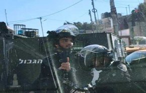 الاحتلال يحاصر منطقة المدارس في ابوديس