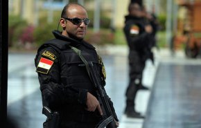 بالفيديو ..استهداف لقوات الأمن المصرية في الجيزة
