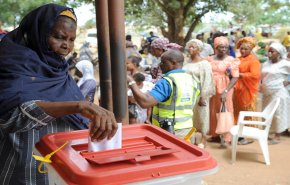 تأجيل انتخابات الرئاسة في نيجيريا