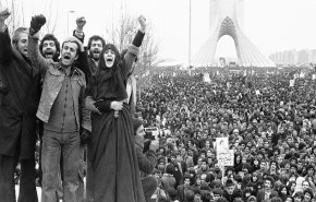 ذكرى انتصار الثورة في إيران.. يوم من أيام الله الخالدة..