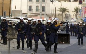صحيفة قطرية:البحرين قمعت الثورة بدعم سعودي اماراتي