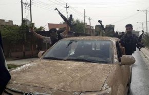 إطلاق نار على قافلة ترفع رايات داعش في الأردن