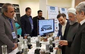 روحانی از نمایشگاه محصولات شرکت های دانش بنیان بازدید کرد