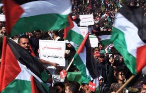 تظاهرات گسترده علیه «محمود عباس» در نوار غزه + عکس
