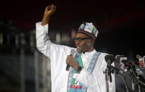 الرئيس المنتهية ولايته يفوز في الانتخابات الرئاسية بنيجيريا