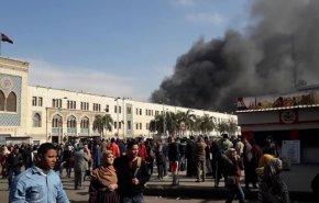 فيديو  مؤلم للحظة انفجار القاطرة في محطة مصر
