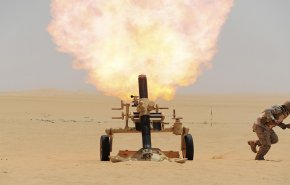 لحظۀ انفجار یک مین در مسیر خودروی نظامی سعودی