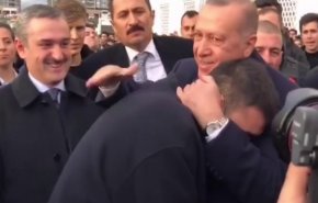 الشيف بوراك في احضان أردوغان ومي الحريري تقتل جده