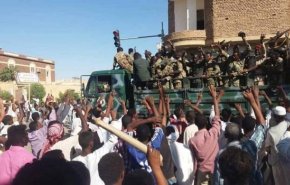شاهد: ما هي الثغرات التي تهدد البشير والمعارضة السودانية