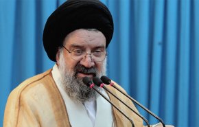 خطيب جمعة طهران: إدلاء الجماهير بأصواتها سيذل الأعداء 