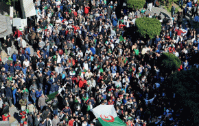 الى اين وصلت الاحتجاجات في الجزائر؟