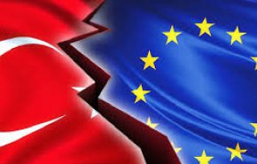 مرشح لرئاسة المفوضية الأوروبية: لن أسمح بانضمام تركيا للاتحاد