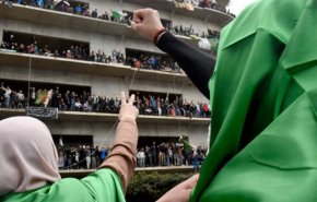 استنفار المعارضة الجزائرية لخوض عصيان مدني