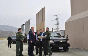 ترامپ خواهان بودجه ۸.۶ میلیارد دلاری برای ساخت دیوار مرزی است

