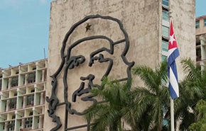 الولايات المتحدة توسع عقوباتها ضد كوبا