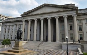 الولايات المتحدة ستسحب جميع موظفيها الدبلوماسيين من فنزويلا