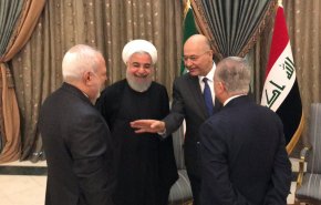 ظريف يلخص نتائج زيارة الرئيس روحاني للعراق في يومها الاول