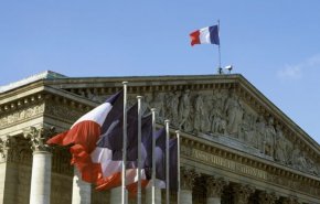البرلمان الفرنسي يقر قانونا لمكافحة الشغب مثيرا للجدل