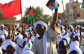 آیا حکومت جدید سودان آتش خشم معترضان را خاموش می کند؟