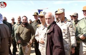 اللواء باقري يتفقد المناطق المحررة في دير الزور شرق سوريا