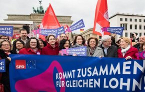مسيرة للنقابات العمالية في برلين للمطالبة بالمساواة في الأجور
