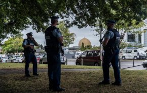 شاهد: الشرطة تكشف مفارقة مدهشة في مجزرة نيوزيلندا
