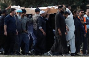 شاهد: مراسم دفن شهداء مجزرة المسجدين في نيوزيلندا