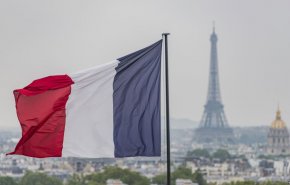 باريس تستدعي القائم بالأعمال الإسرائيلي