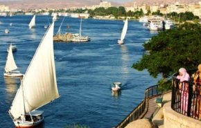انطلاق أول رحلة سياحية بين مصر والسودان
