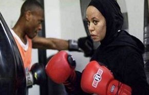 اميركية مسلمة تناضل من أجل الحجاب