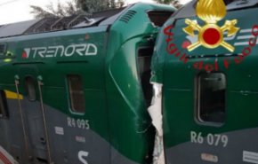 إصابة العشرات بتصادم قطارين شمالي إيطاليا

