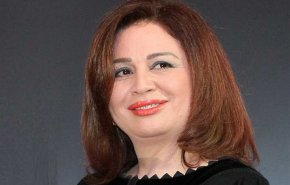 بالصور... فنانة مصرية ترتدي الحجاب في حضرة الامام الكاظم (ع) بالعراق