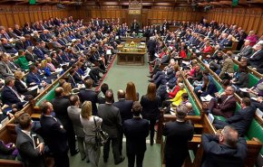 مجلس عوام انگليس تاخير در اجرای برگزيت را تصويب كرد