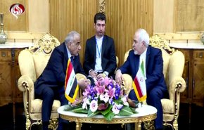رئيس الوزراء العراقي يصل الى طهران + فيديو