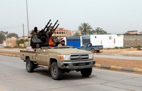 قوات حفتر تهدد بضرب أي مطار تقلع منه طائرات حربية