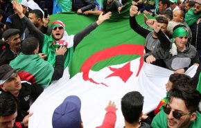 برلمان الجزائر يستعد لإعلان شغور منصب رئيس الجمهورية