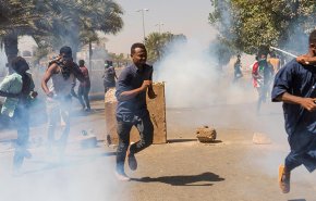 خلافات داخل الجيش السوداني بشأن كيفية التعامل مع المظاهرات