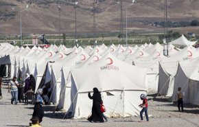 قطع المساعدات الانسانية عن السوريين واللاجئين في تركيا.. التفاصيل