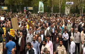 تظاهرات حاشدة بطهران رفضا لقرار ترامب ضد حرس الثورة 