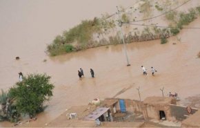 اجلاء اسر في محافظة ميسان جنوبي العراق جراء الفيضانات