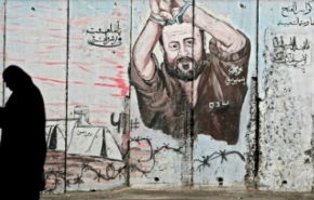هنية يكشف كواليس تعليق الأسرى الفلسطينيين الإضراب عن الطعام