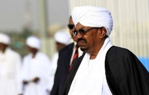 النيابة العامة السودانية تحقق مع البشير بهذه التهمة 