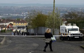 الشرطة الإيرلندية توقف شابين على خلفية مقتل صحفية