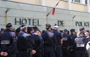 إحصائية مثيرة لحالات الانتحار في صفوف الأمن الفرنسي بـ2019